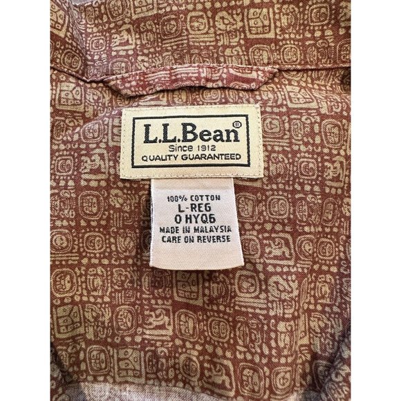 LL Bean Shirt Mens Large Burgundy Tiki Hawaiian Tribal Island Button Up S/S - Picture 3 of 4